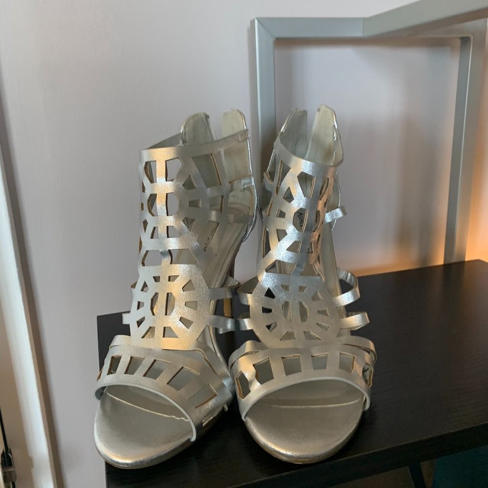 Stylish Silver Cut-Out High Heels